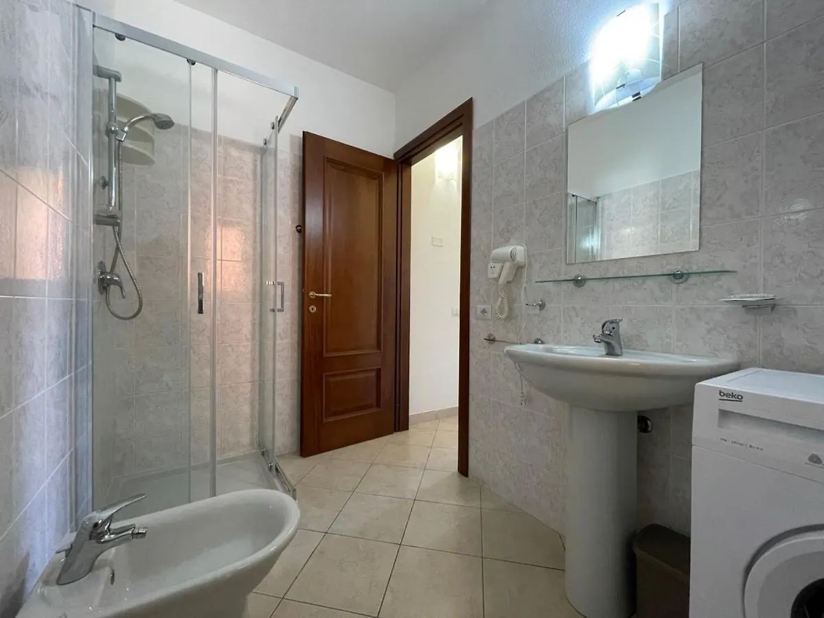 Casa Vacanza La Suaredda San Teodoro  Apartment